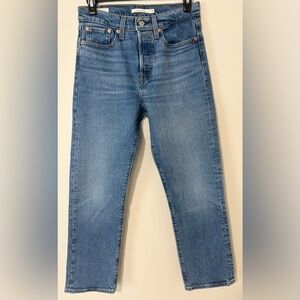Levi’s Premium‎ Wedgie Straight Ankle Jeans